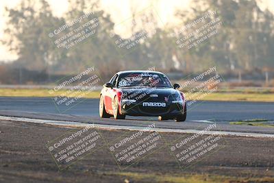 media/Jan-13-2024-CalClub SCCA (Sat) [[179f4822a7]]/Group 7/Sunset (Race)/